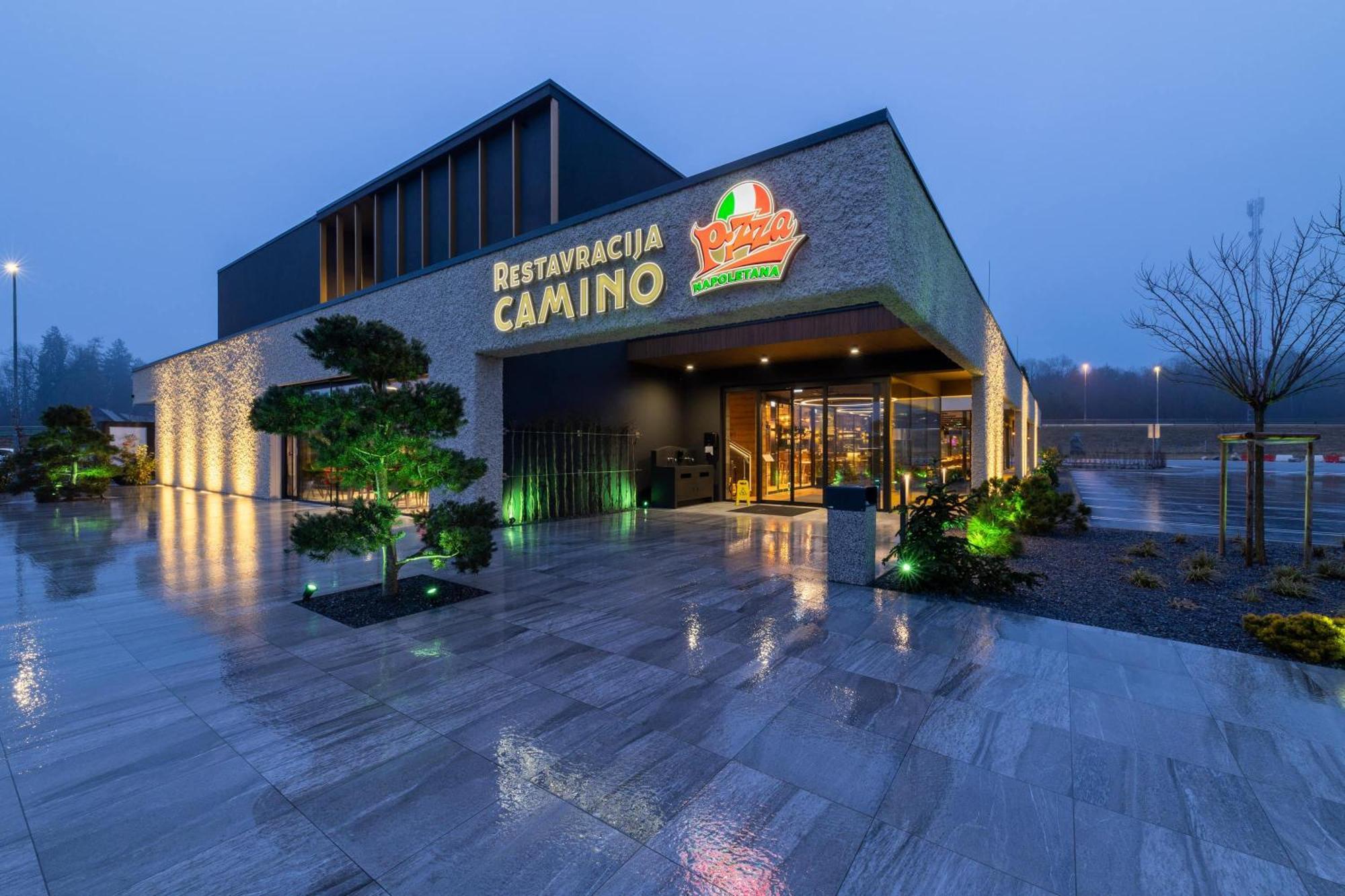 צליה Hotel A Plus מראה חיצוני תמונה